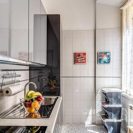 Rhome Colosseum 公寓