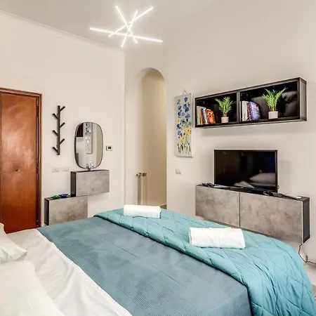 Rhome Colosseum 公寓 *