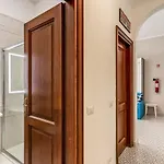 Rhome Colosseum Apartament *